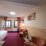 Am Rathaus 4*
