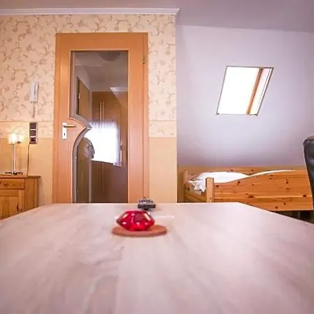 Am Rathaus 4*