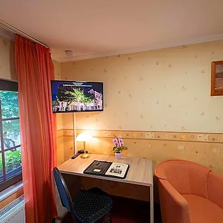 Am Rathaus 4* Menden