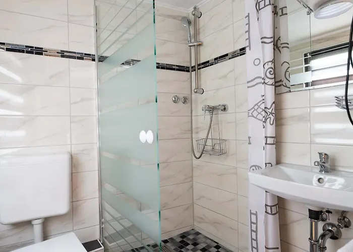 호텔 Am Rathaus 멘덴