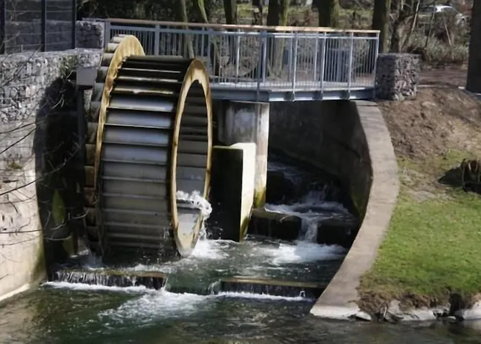 호텔 Am Rathaus 멘덴