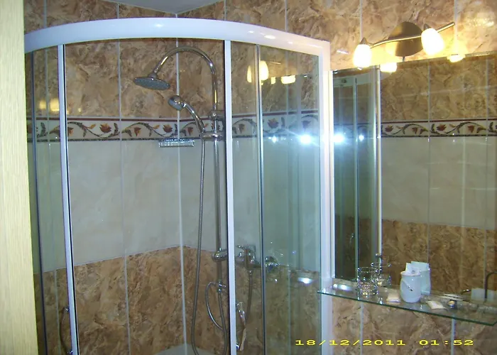 Am Rathaus 4* 멘덴